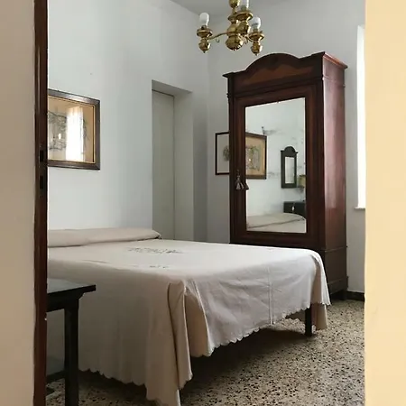 To Dream In Σιένα